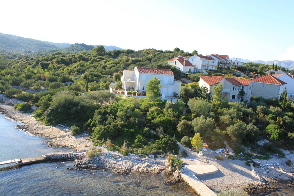 Apartments Grbin (Adults Only) Lumbarda Room photo