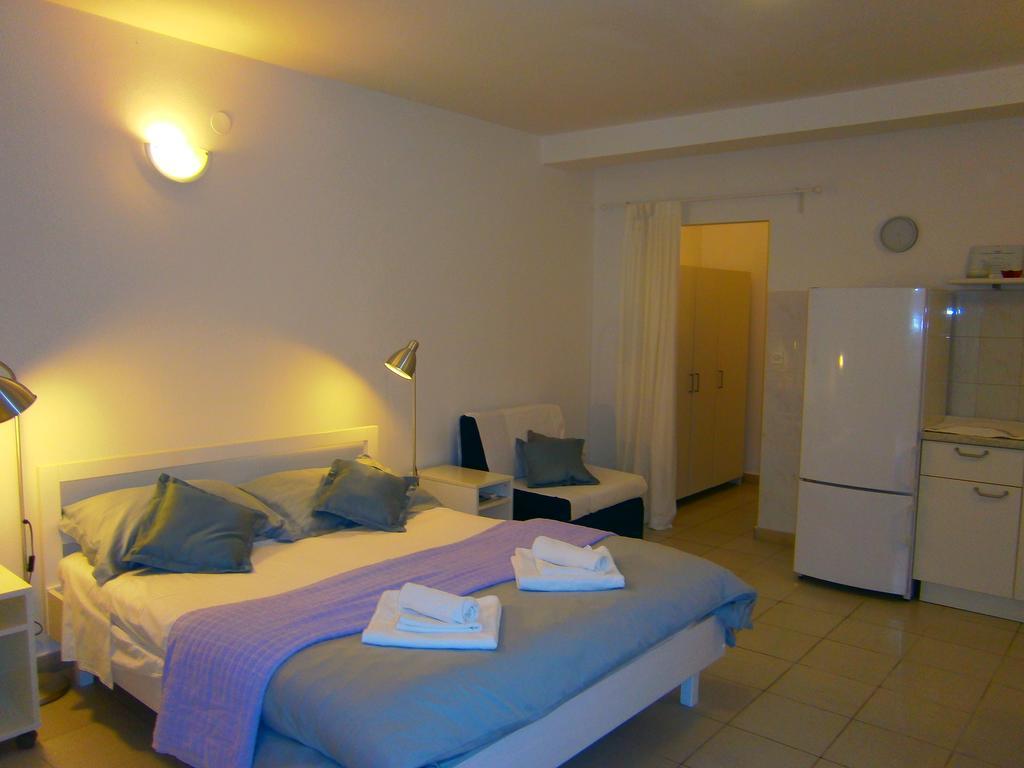 Apartments Grbin (Adults Only) Lumbarda Exterior photo